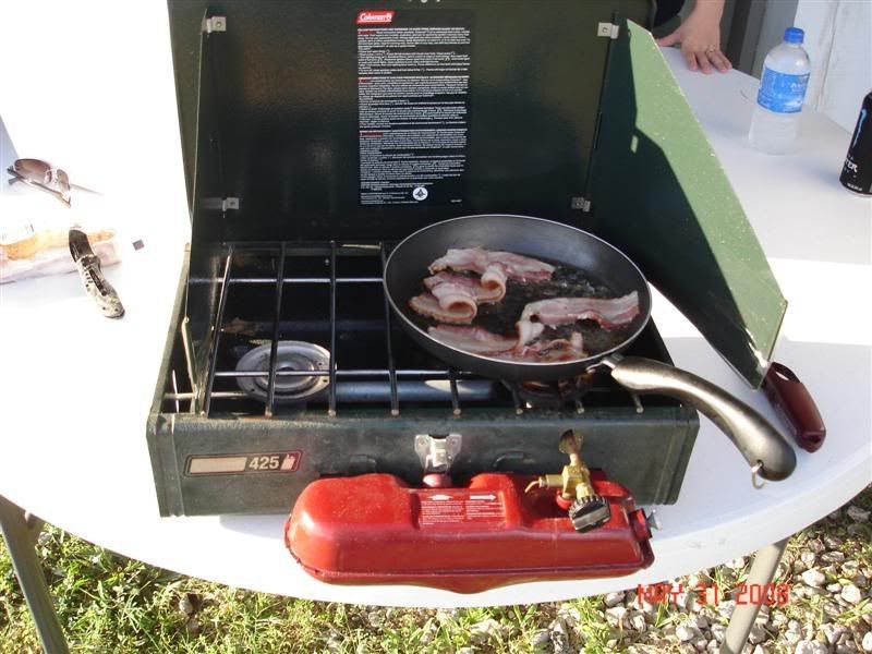 Cooking on a camp stove Survivalist Forum